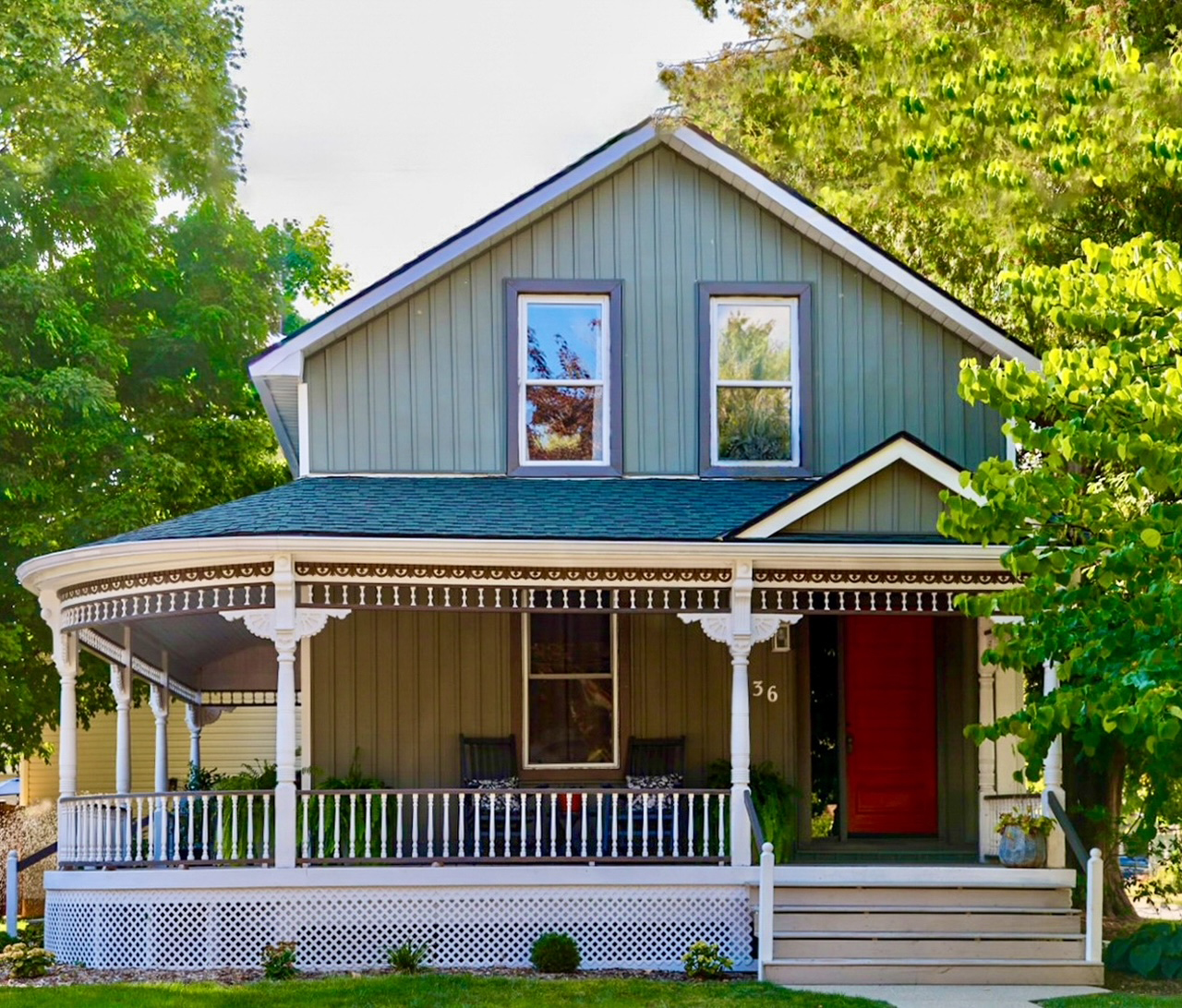 36 Victoria St. N.